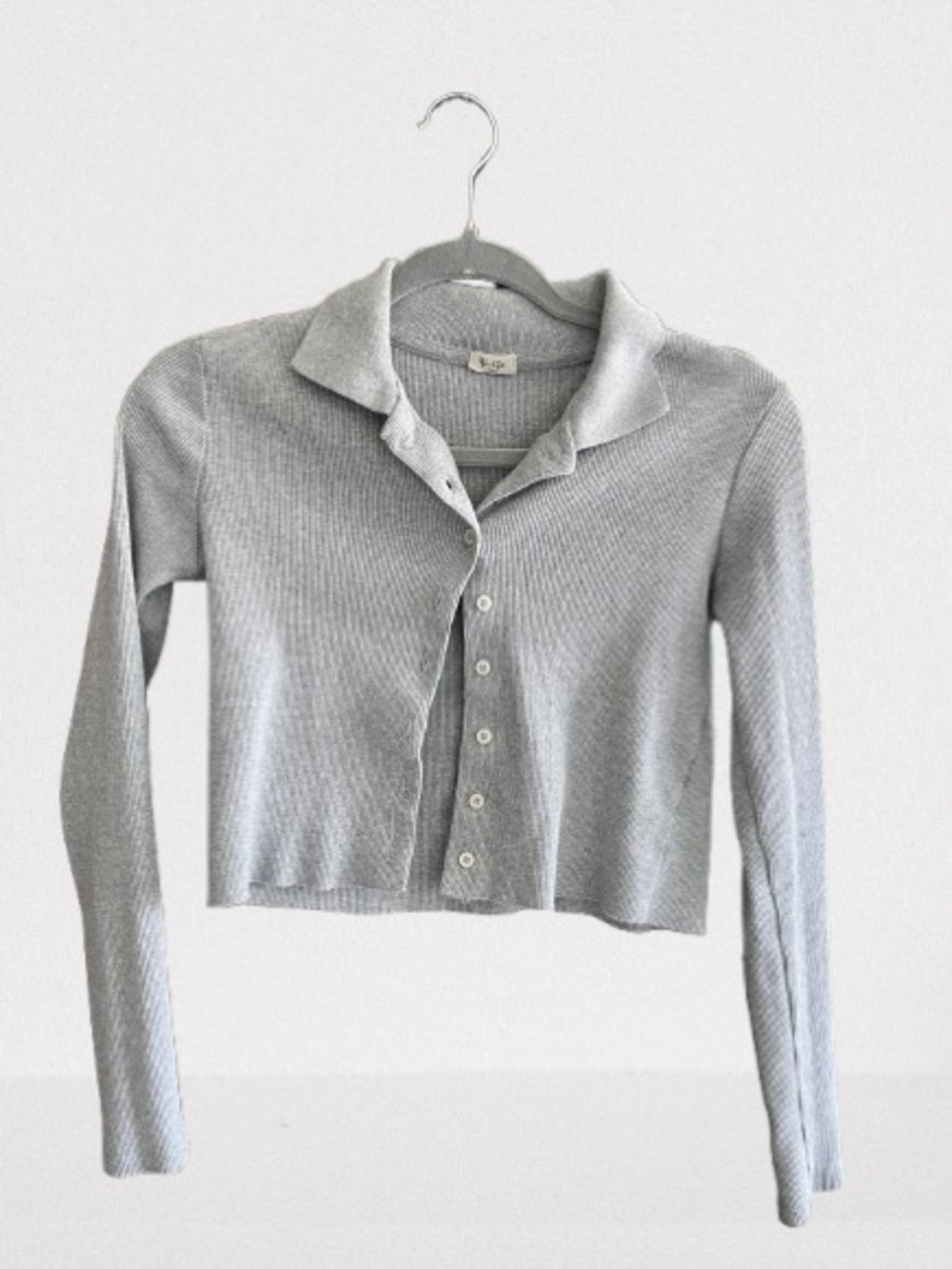 Brandy Melville Cropped Ribbed Button-Up Cardigan - Light Gray